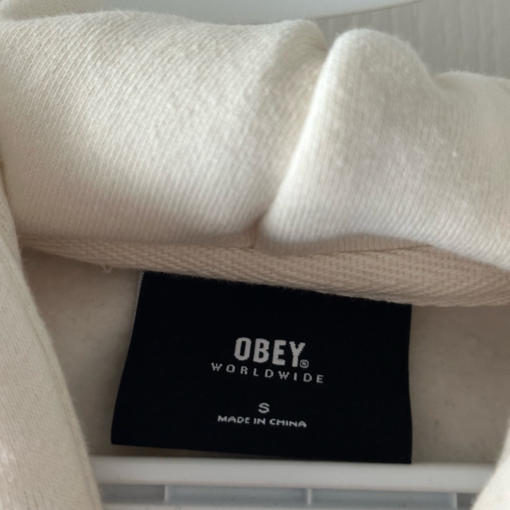 Obey hoodie